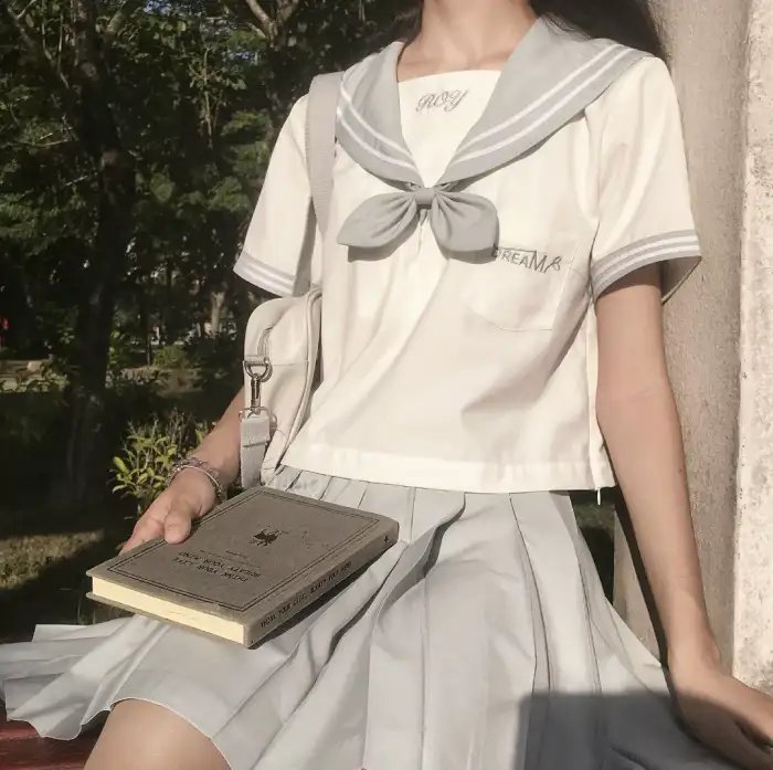 深巷走廊·重逢海报